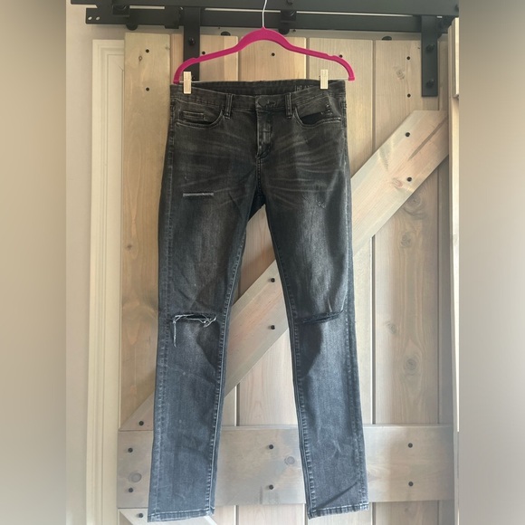 BlankNYC Black Distressed Skinny Jean - Picture 1 of 5